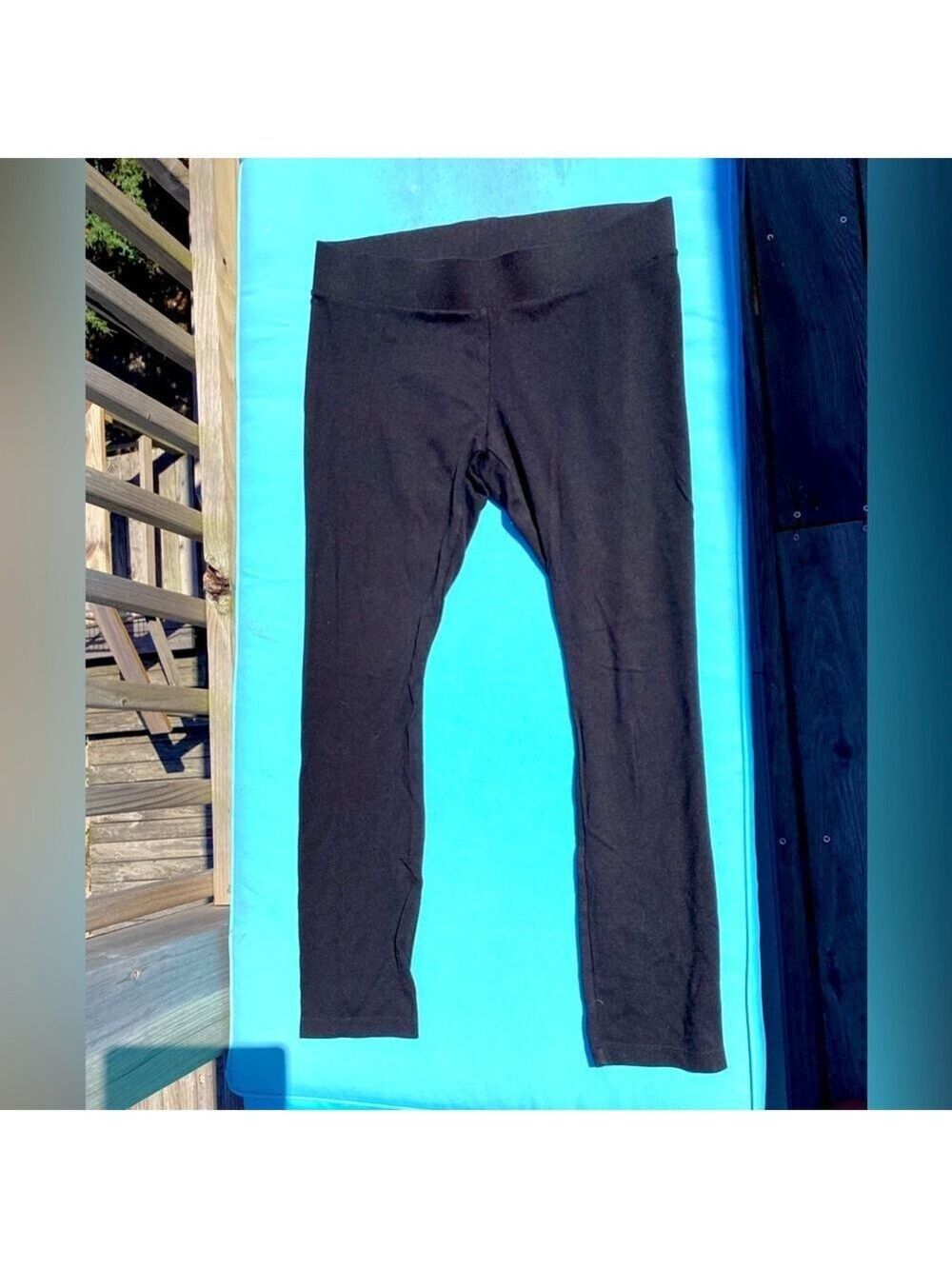 Bundle of Two WHBM & Cabi Black Leggings - Picture 3 of 14